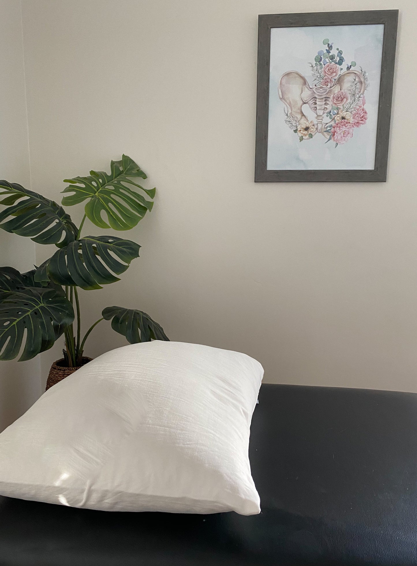 Pelvis Anatomy Peony/Eucalyptus Art